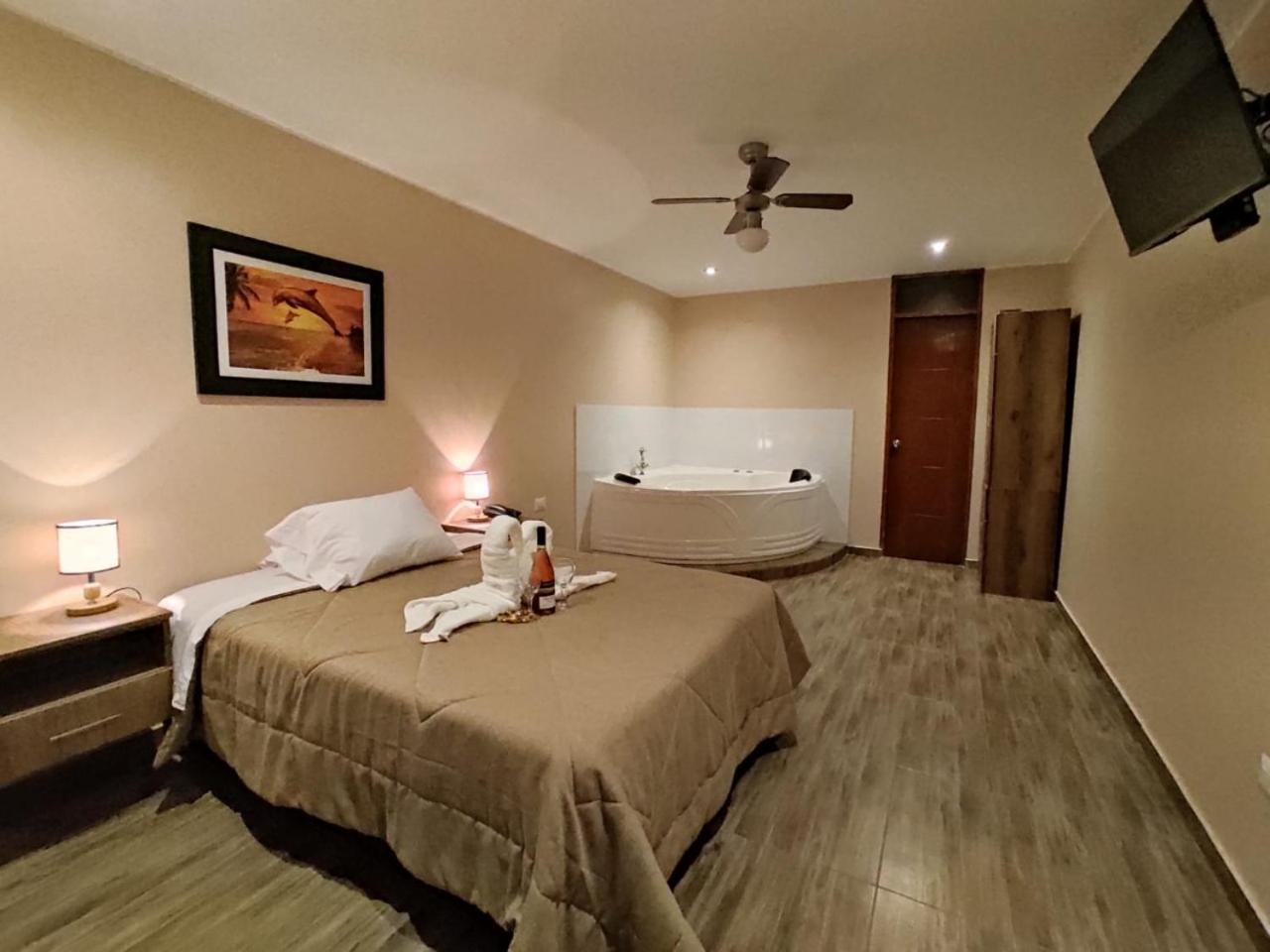 Hotel La Colina Cerro Prieto Esterno foto