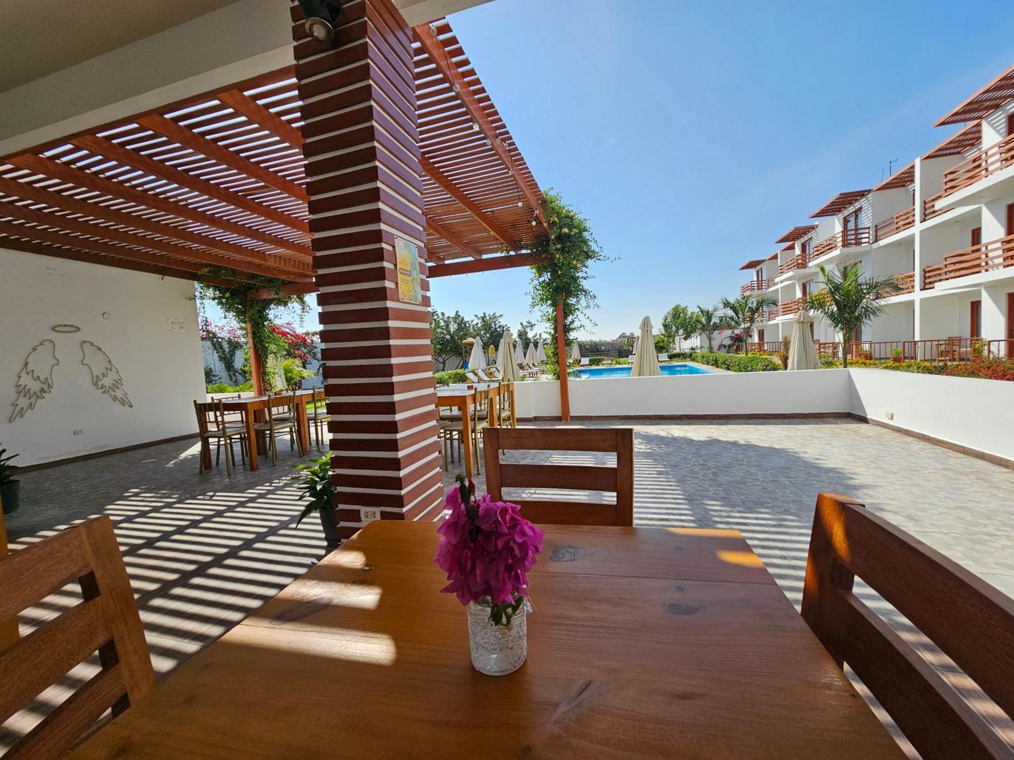 Hotel La Colina Cerro Prieto Esterno foto